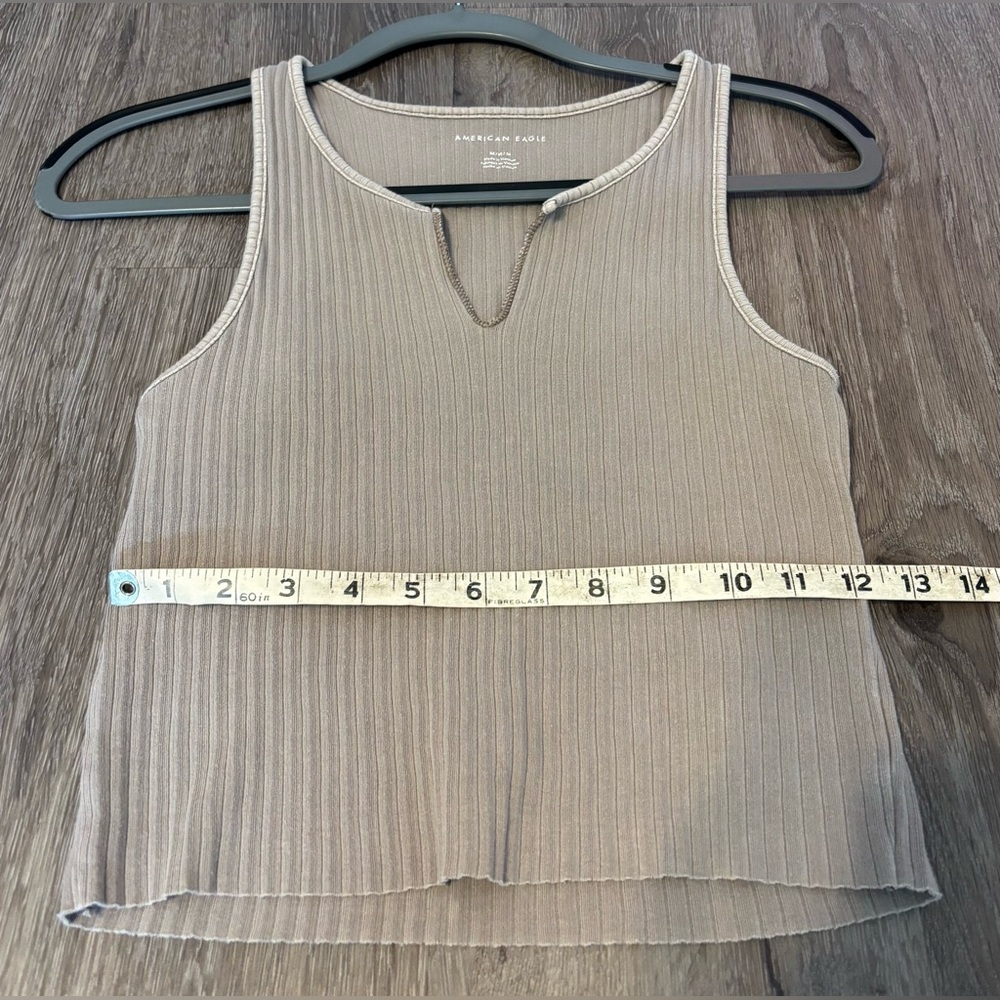 American Eagle Notch Neck Tank Top in Smokey Cinders Medium - Picture 6 of 9